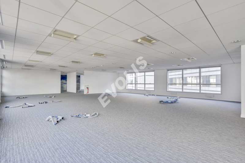 À louer – bureaux non divisibles de 1 134 m² à Saint-Denis