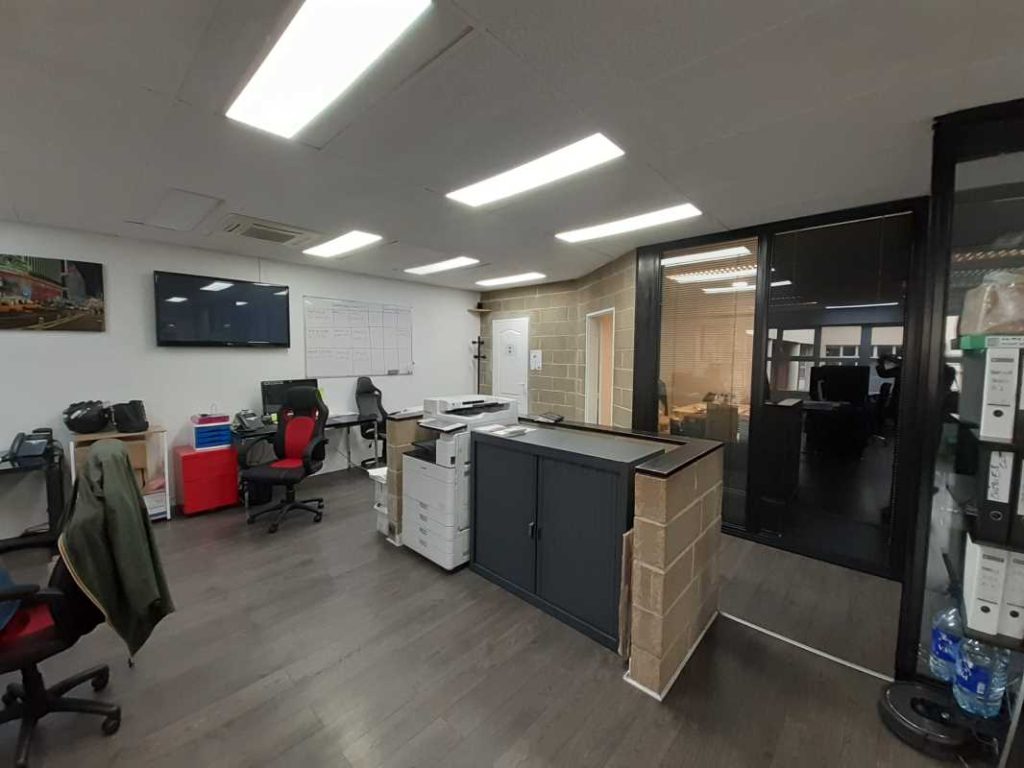 À louer – bureaux non divisibles de 130 m² à Montreuil