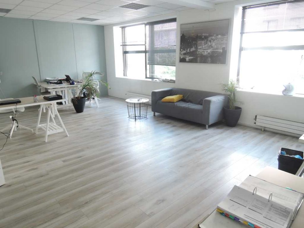 À louer – bureaux non divisibles de 157 m² à Issy-les-Moulineaux à proximité de Paris (92)