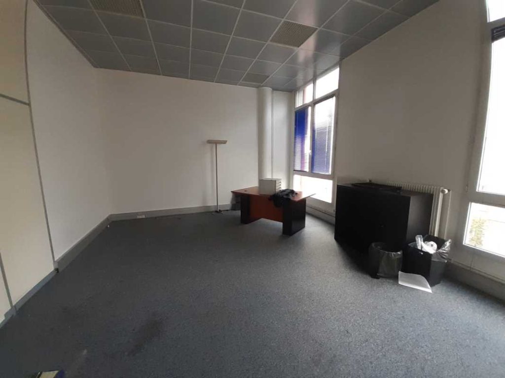 À louer – bureaux non divisibles de 160 m² à Montreuil