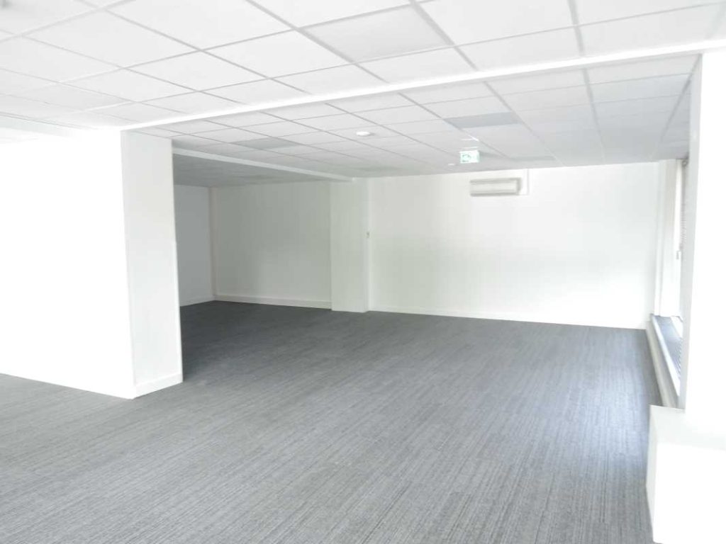 À louer – bureaux non divisibles de 300 m² à Saint-Cloud à proximité de Paris (92)