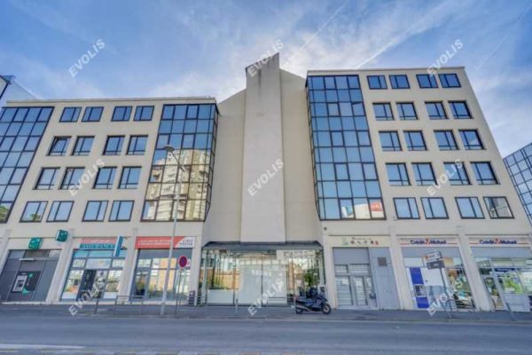 À louer – bureaux non divisibles de 355 m² à Bagnolet