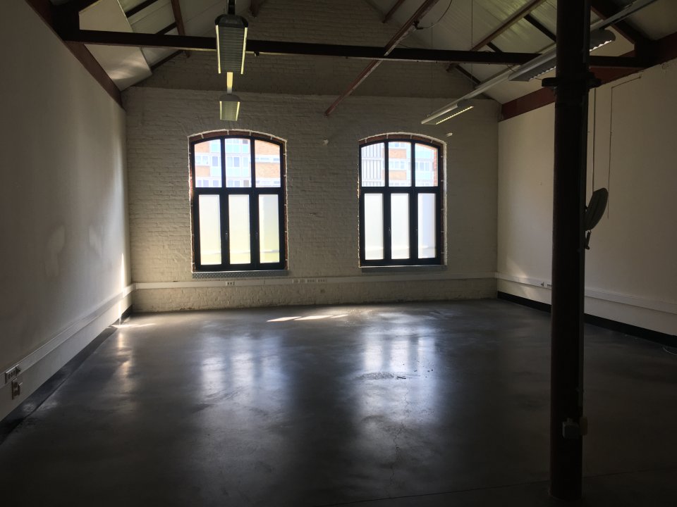 À louer – bureaux non divisibles de 75 m² à Roubaix