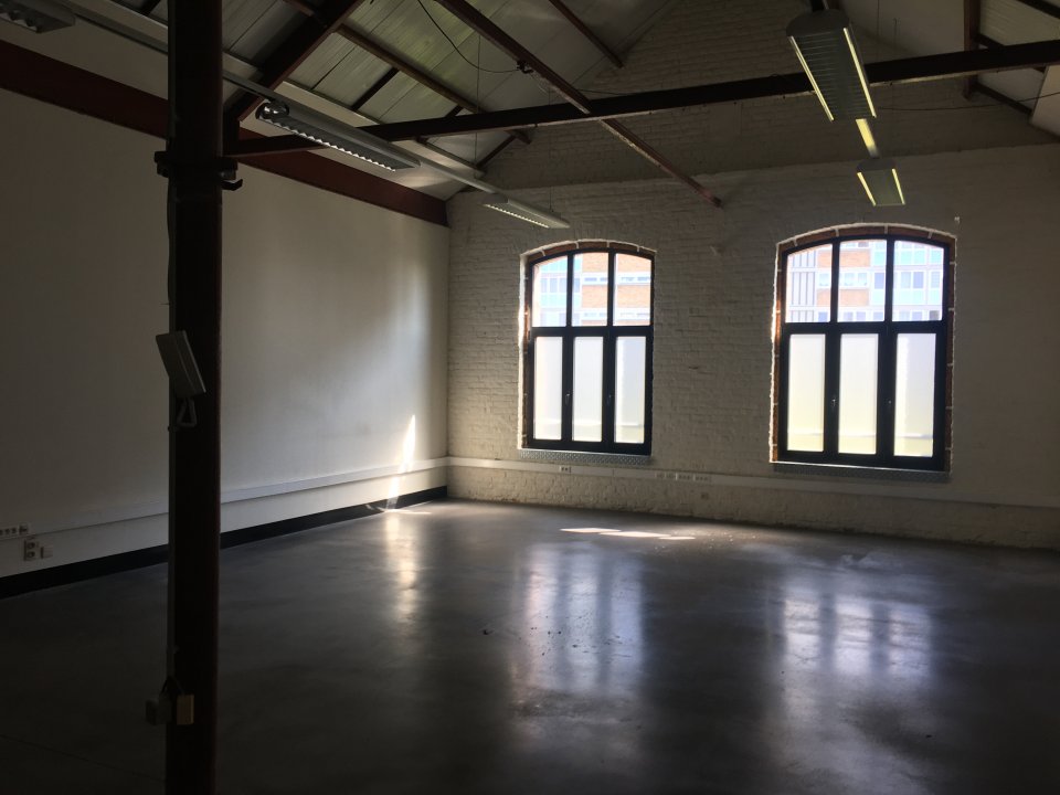À louer – bureaux non divisibles de 75 m² à Roubaix