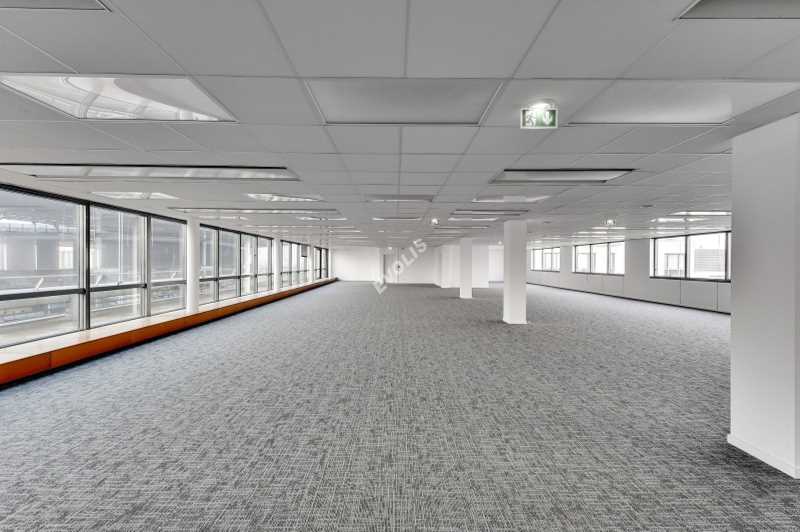 À louer – bureaux non divisibles de 837 m² à Saint-Denis