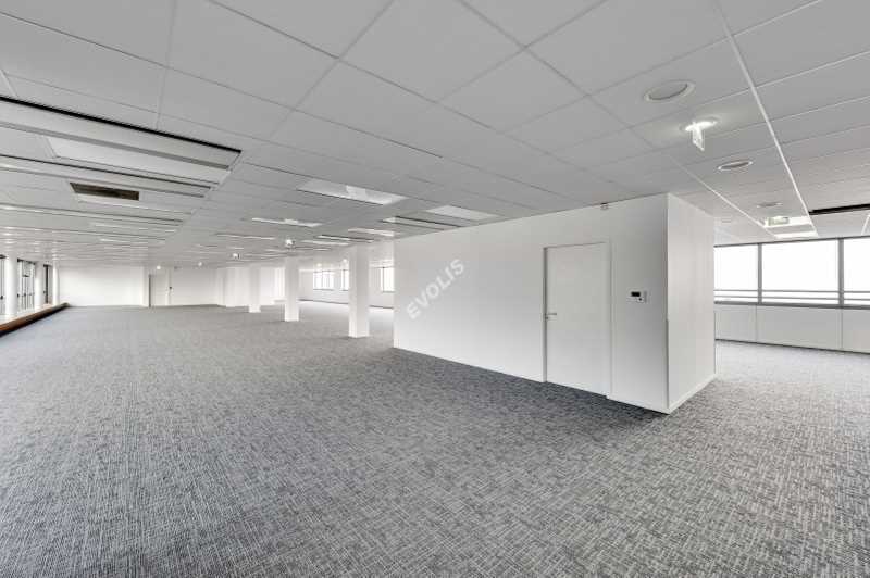 À louer – bureaux non divisibles de 837 m² à Saint-Denis