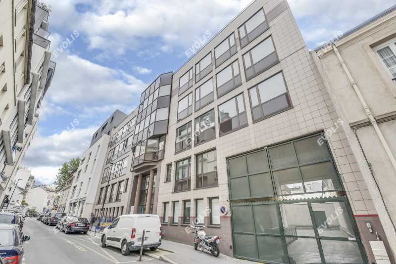 À louer – bureaux non divisibles de 85 m² à Boulogne Billancourt