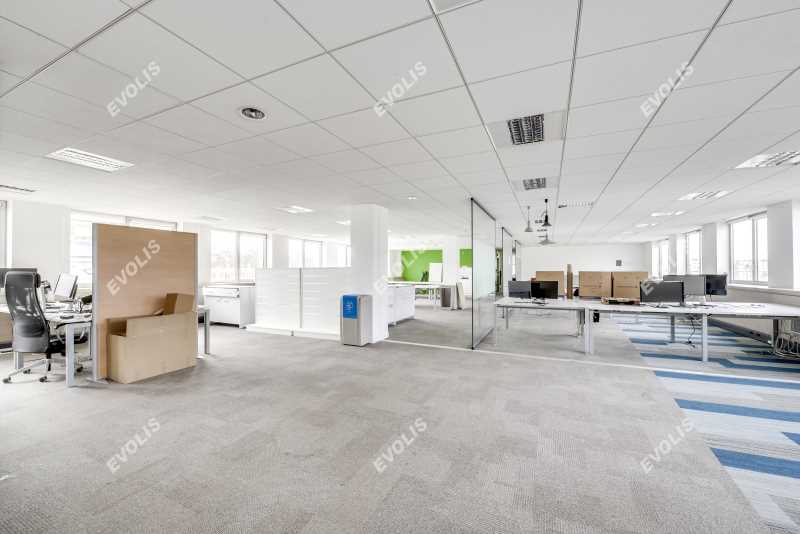 À louer – bureaux non divisibles de 894 m² à Issy-les-Moulineaux