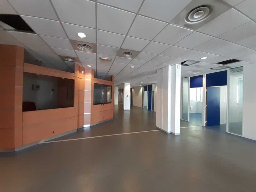À louer – bureaux non divisibles de 950 m² à Noisy-le-Sec, proche de Paris