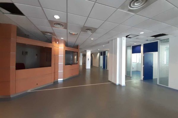 À louer – bureaux non divisibles de 950 m² à Noisy-le-Sec, proche de Paris