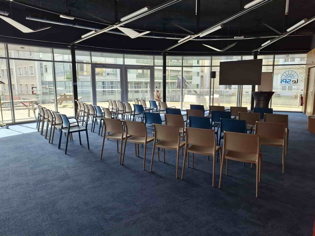 À louer – Bureaux privatifs de 9 à 26 m² au sein d’un espace de coworking dédié à l’innovation numérique à Saint-Nazaire – Loire-Atlantique (44)