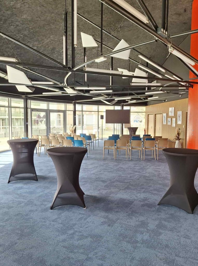À louer – Bureaux privatifs de 9 à 26 m² au sein d’un espace de coworking dédié à l’innovation numérique à Saint-Nazaire – Loire-Atlantique (44)
