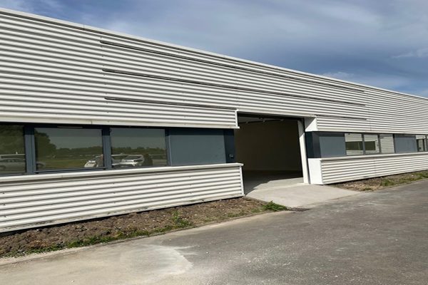 À louer – Entrepôt de 263 m² – ZI Les Estaches – Les Attaques – Calais (62)