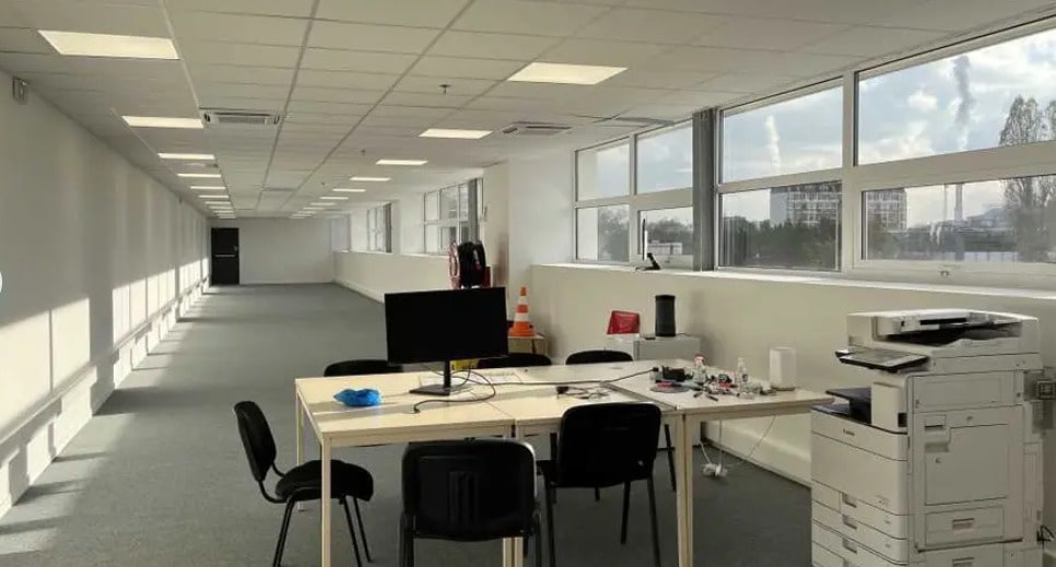 À Louer – Entrepôt de 3 400 m² divisibles à partir de 700 m² à Gennevilliers –  Hauts-de-Seine (92)