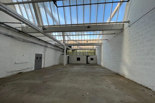 À louer – Entrepôt de 330 m² dans la Zone d&rsquo;activités Terrasses de Coquelles à Calais – Pas-de-Calais (62)