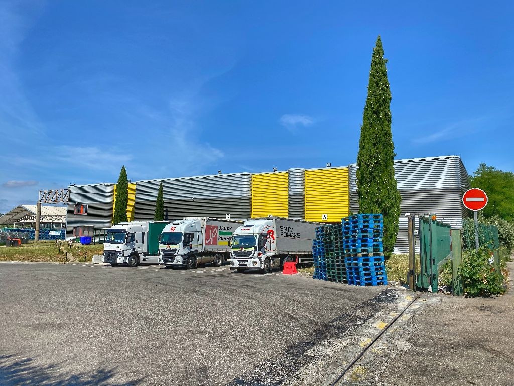 À louer entrepôt de 4194² Aix-en-Provence