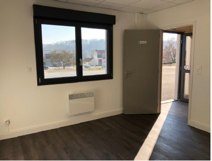 À louer – Entrepôt de 450 m² proche de Saint-Omer, à Setques – Pas-de-Calais (62)