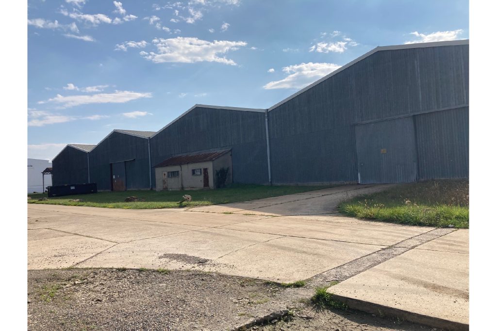 À louer – Entrepôt de 5 360 m² proche de Châteauroux à Diors – Indre (36)