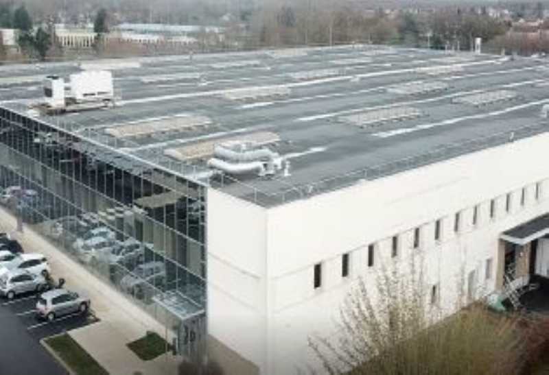 À louer – entrepôt de 8 209 m² à Maurepas