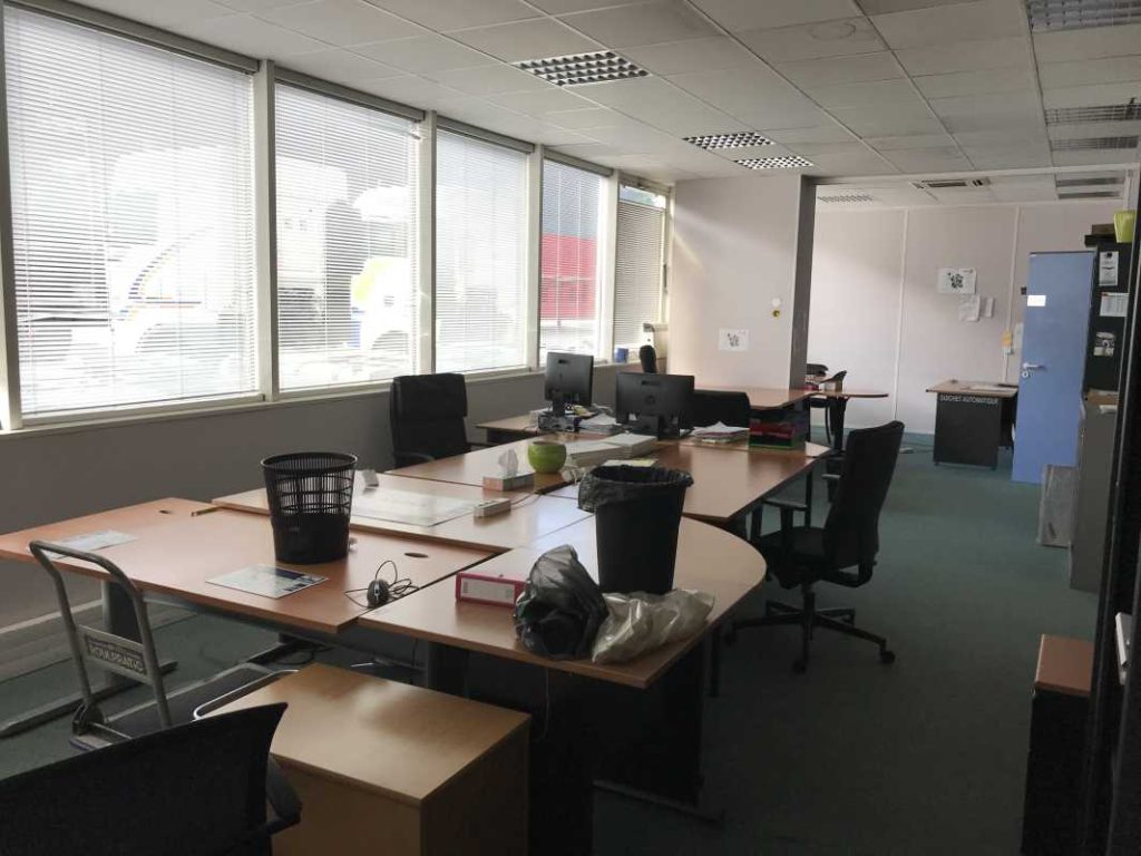 À louer – entrepôt de 8 209 m² à Maurepas