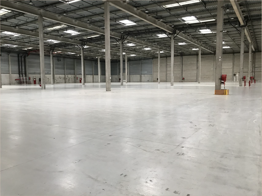 À louer – entrepôt divisible de 5 632 m² à 19 434 m² à Herblay-sur-Seine