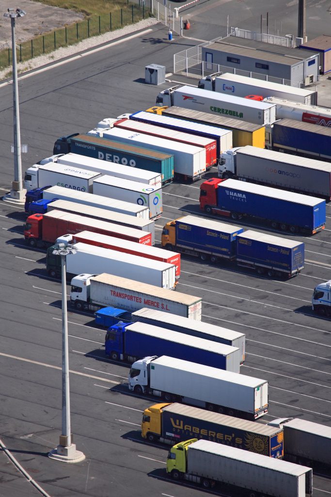 À louer – Entrepôt industriel de 1 200 m² dans la Zone d’Activités Marcel Doret à Calais – Pas de Calais (62)