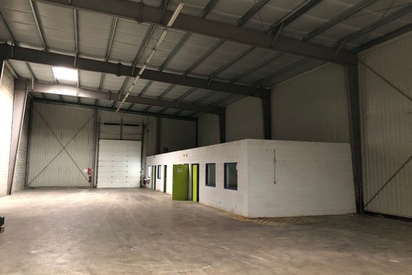 À louer – Entrepôt industriel de 600 m² dans la Zone d&rsquo;activités Terrasses de Coquelles à Calais – Pas-de-Calais (62)