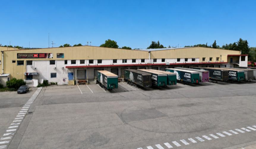 À louer – Entrepôt logistique de 8 911 m² divisibles dans la Zone d’activités de Courtine à Avignon – Vaucluse (84)