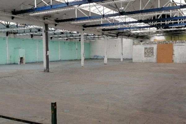 À louer – entrepôt non divisible de 1 000 m² à Tourcoing
