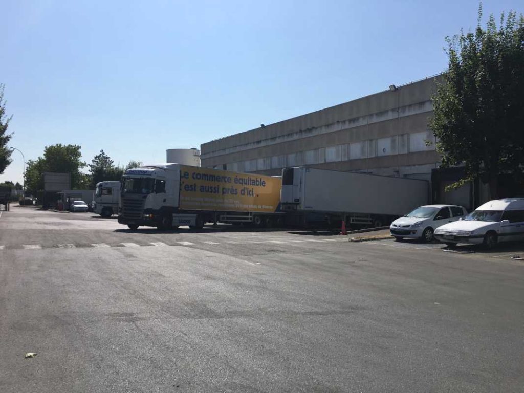 À louer – entrepôt non divisible de 13 590 m² à Sainte-Geneviève-des-Bois, proche de Paris