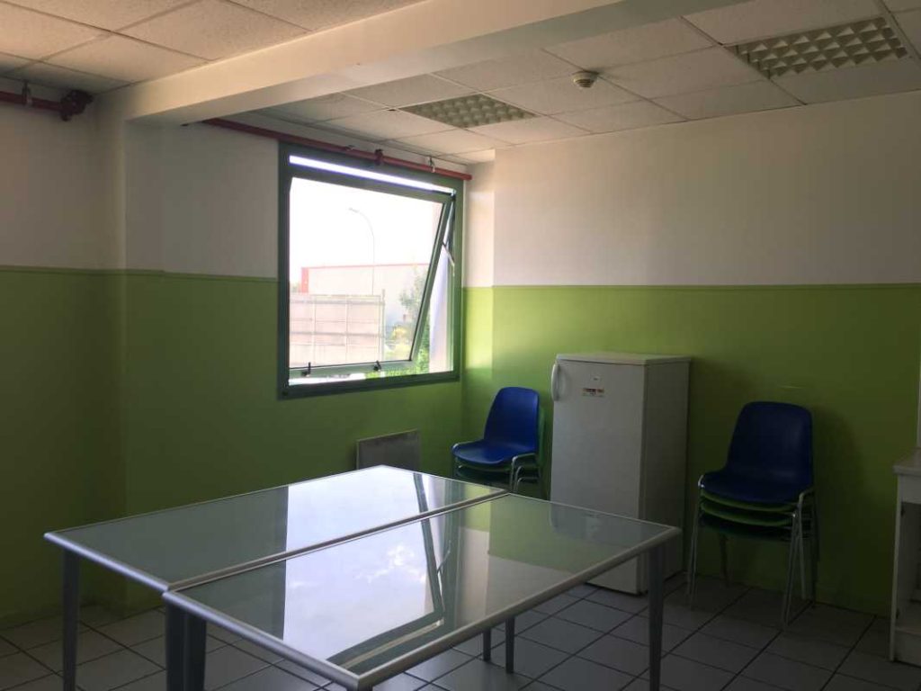 À louer – entrepôt non divisible de 13 590 m² à Sainte-Geneviève-des-Bois, proche de Paris