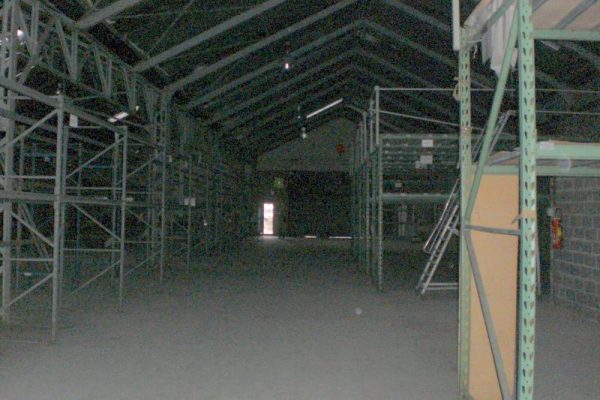 À louer – entrepôt non divisible de 2 500 m² à Lille