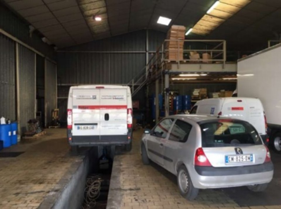 À louer – entrepôt non divisible de 250 m² à Seclin à proximité de Lille (59)