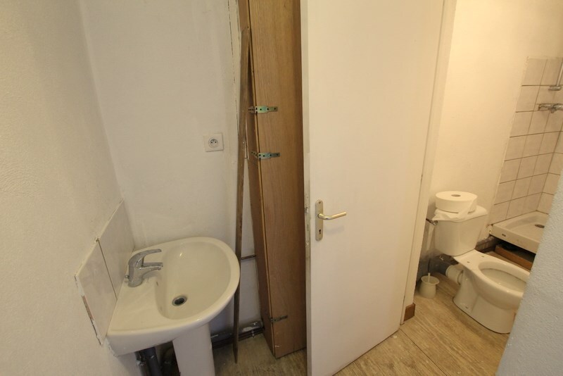 À louer – entrepôt non divisible de 330 m² à Saint-Léger-sur-Dheune, proche de Mâcon (71)