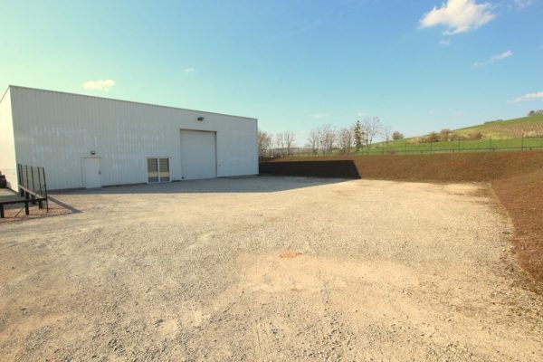 À louer – entrepôt non divisible de 330 m² à Saint-Léger-sur-Dheune, proche de Mâcon (71)