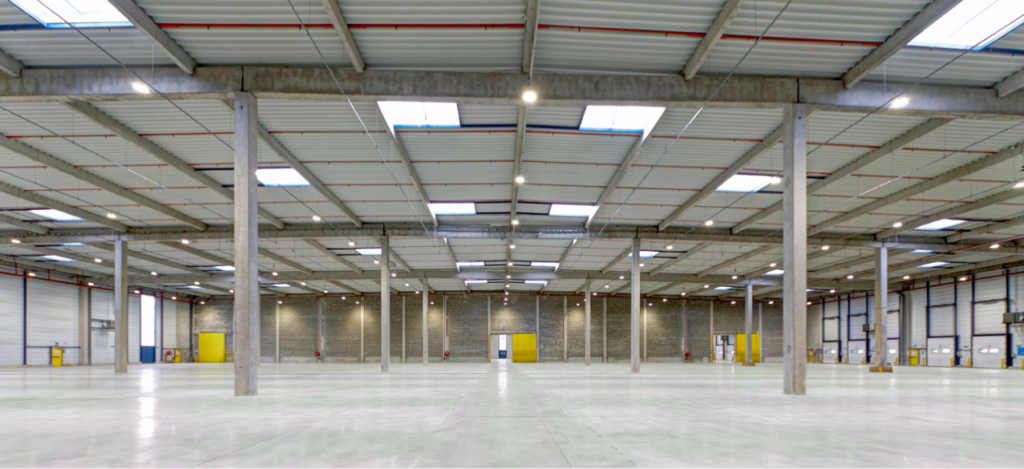 À louer – Entrepôts logistiques entre 4 898 et 6 741 m² proche de Roissy