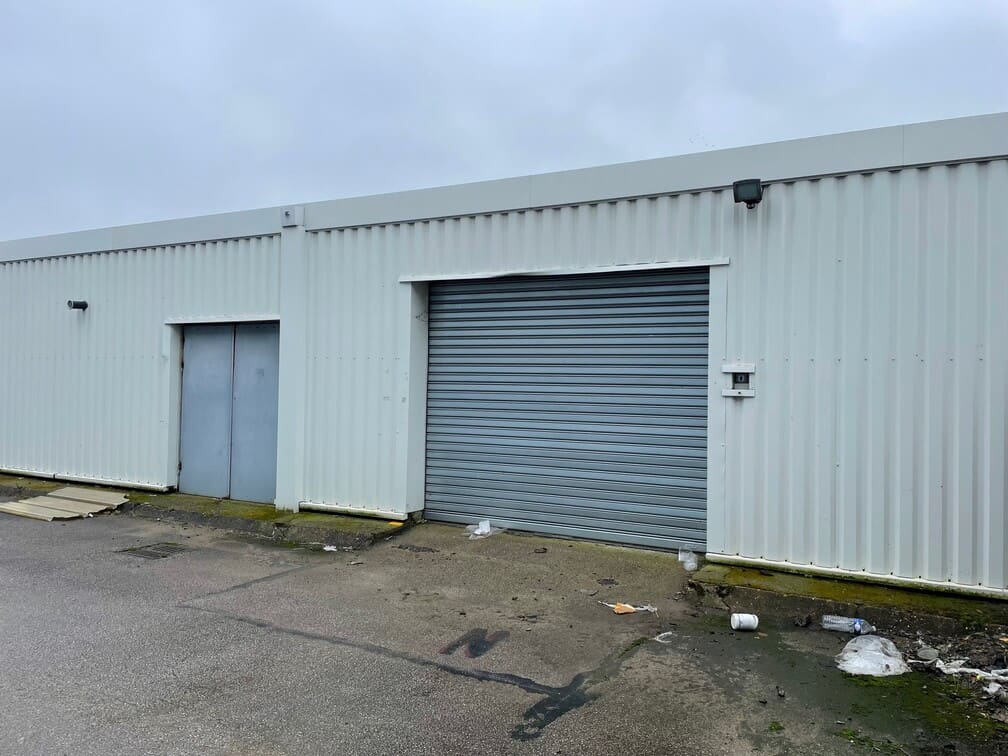 À louer – Local d’Activités de 1 047 m² à proximité de la Zone d’Activités Marcel Doret de Calais – Pas-de-Calais (62)