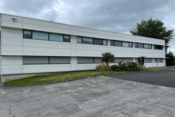 À louer – Local d’activités de 1 928 m² dans la Zone Marcel Doret à Calais – Pas-de-Calais (62)