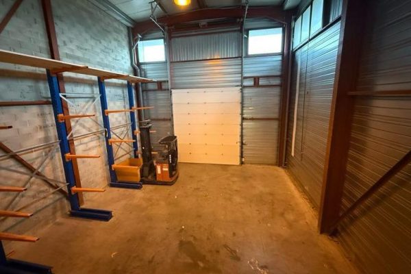 À louer – Local d’activités de 250 m² à Bédarrides – Vaucluse (84)