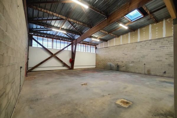 À louer – Local d’Activités de 250 m² à proximité de Rouen – Seine-Maritime (76)
