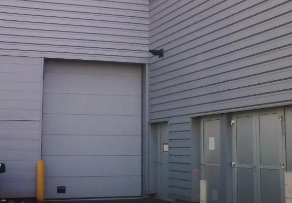 À louer – Local d’activités de 305 m² à Harfleur – Seine-Maritime (76)