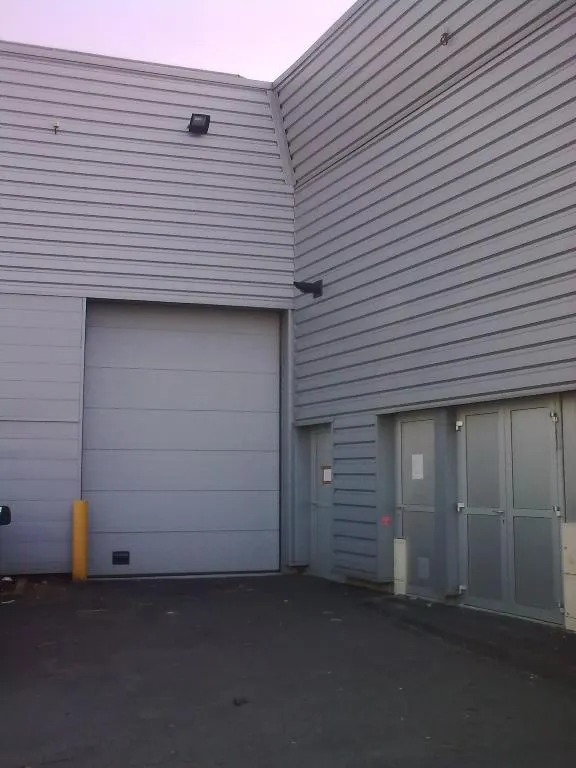 À louer – Local d’activités de 305 m² à Harfleur – Seine-Maritime (76)