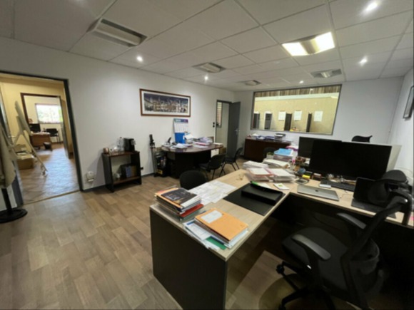 À louer – Local d’activités de 374 m² à Sainte-Adresse – Seine-Maritime (76)