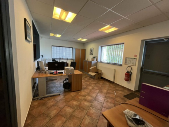 À louer – Local d’activités de 374 m² à Sainte-Adresse – Seine-Maritime (76)