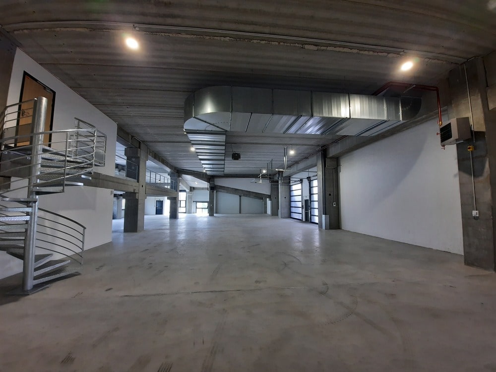 À Louer – Local d’activités de 832 m² à Colombes – Hauts-de-Seine (92)
