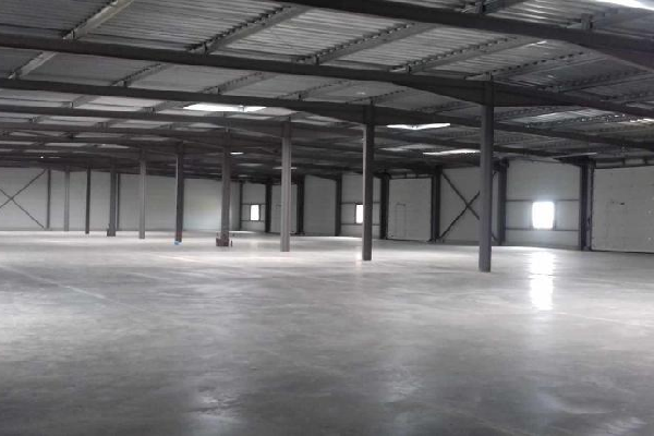 À louer – Local d&rsquo;activités neuf de 221 m² à 222 m² à Béziers