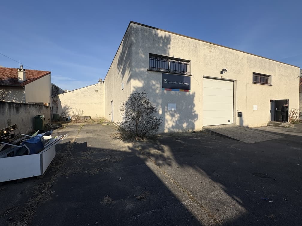 À louer – Local industriel de 1 326 m² à Colombes – Hauts-de-Seine (92)