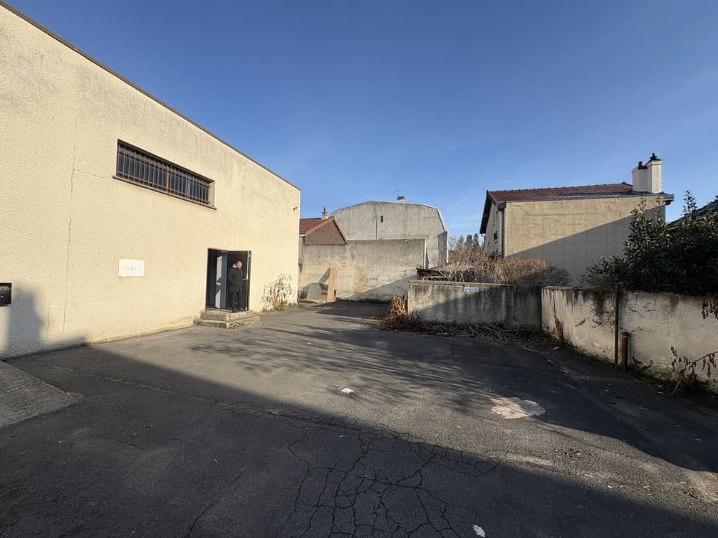 À louer – Local industriel de 1 326 m² à Colombes – Hauts-de-Seine (92)