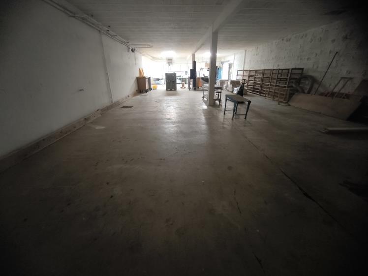 À louer – Local Industriel de 1 613 m² à Cavaillon – Vaucluse (84)
