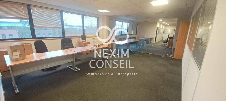 À louer – Local Industriel de 2 179 m² à Villeneuve-la-Garenne – Hauts-de-Seine (92)